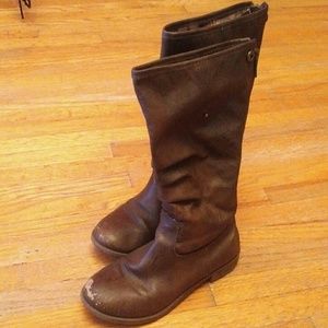 COPY - American Eagle brown tall girl size 2 boots